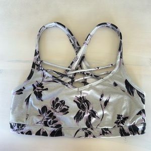 Athleta Women's Gray Floral Criss-Cross Strap Sports Bra Size Medium